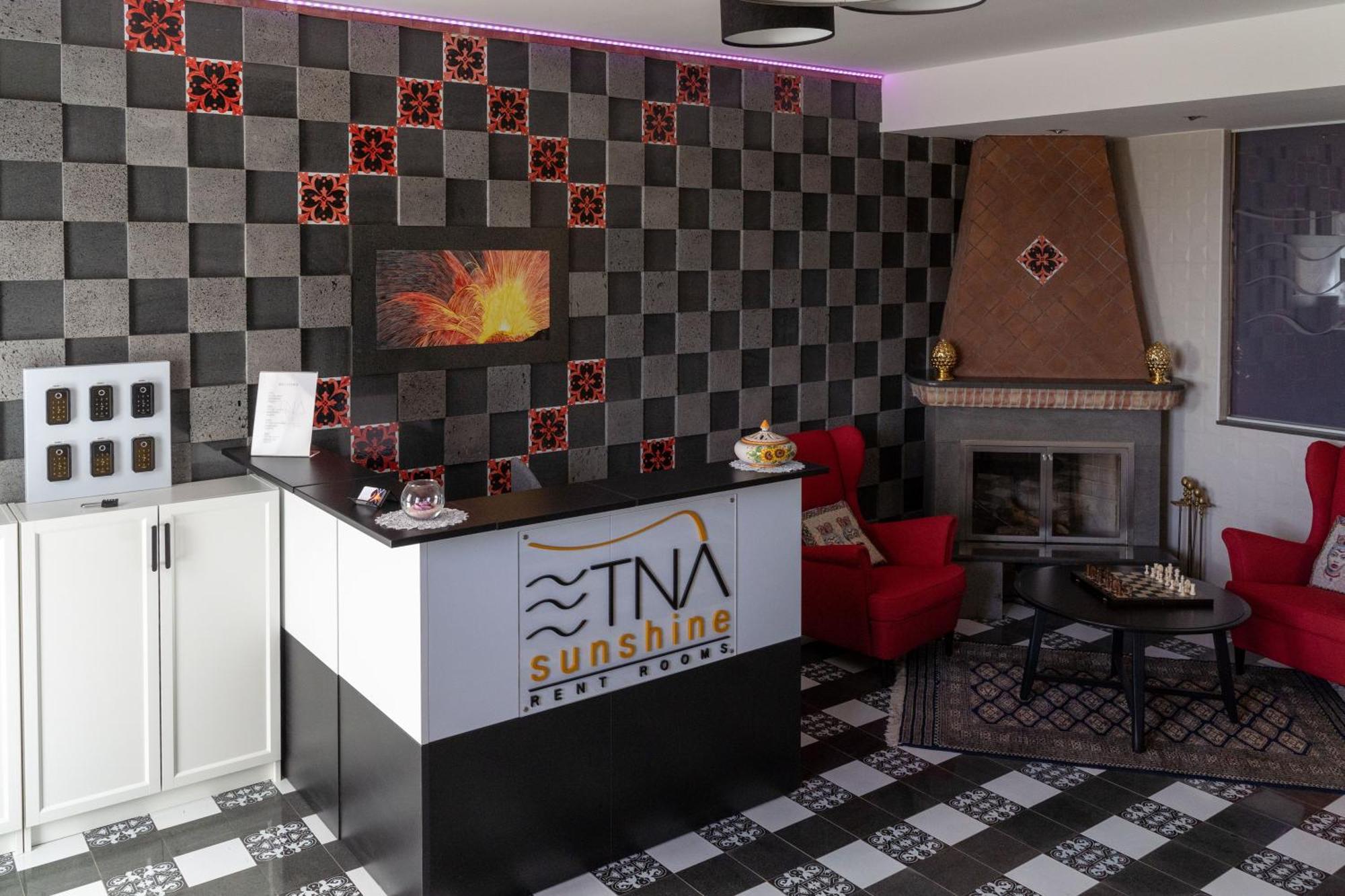 Etna Sunshine Rent Rooms Puntalazzo 外观 照片